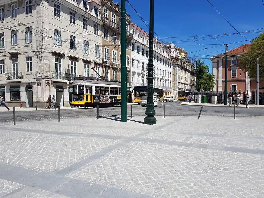 Cais Do Sodre - Nearby Pink Street, Time Out Market By Ld Apartments Lissabon Portugal